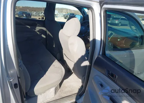 2011 Toyota Tacoma Base V6 z USA, uszkodzony, nr VIN 3TMMU4FN6BM037148